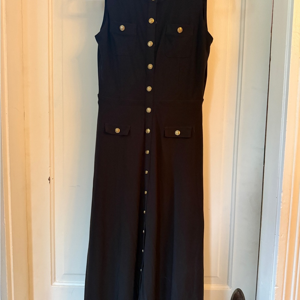 Elegant Black Sleeveless White House Black Market Dress with Gold Buttons